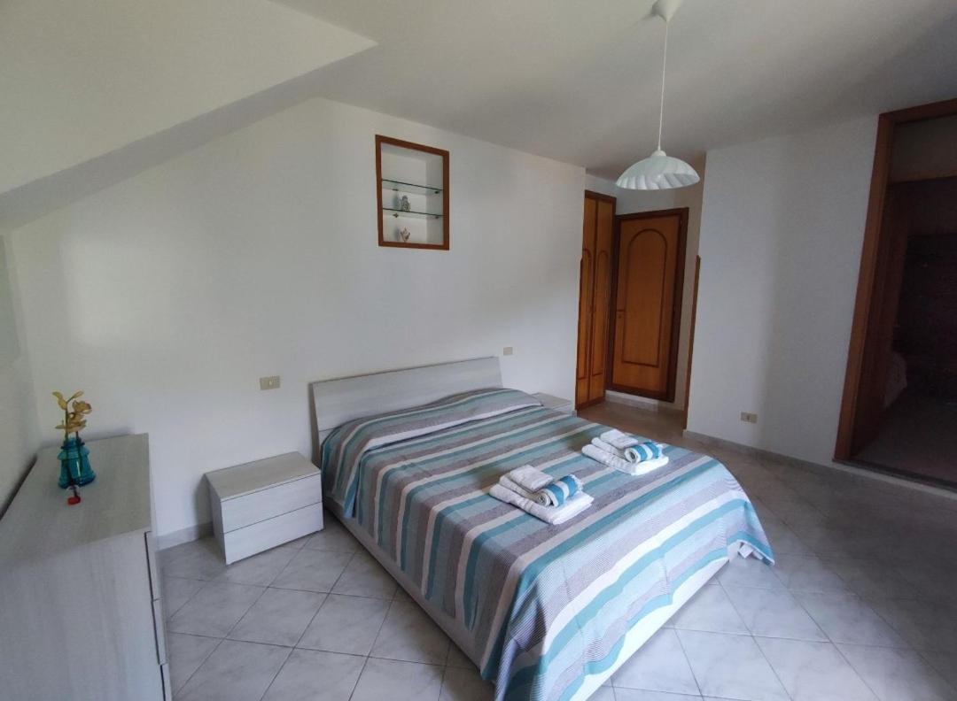 Eden Tra I Limoni Apartment Minori Bagian luar foto